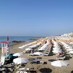Modern With Shared Pool Apartamento Porto Santa Margherita di Caorle
