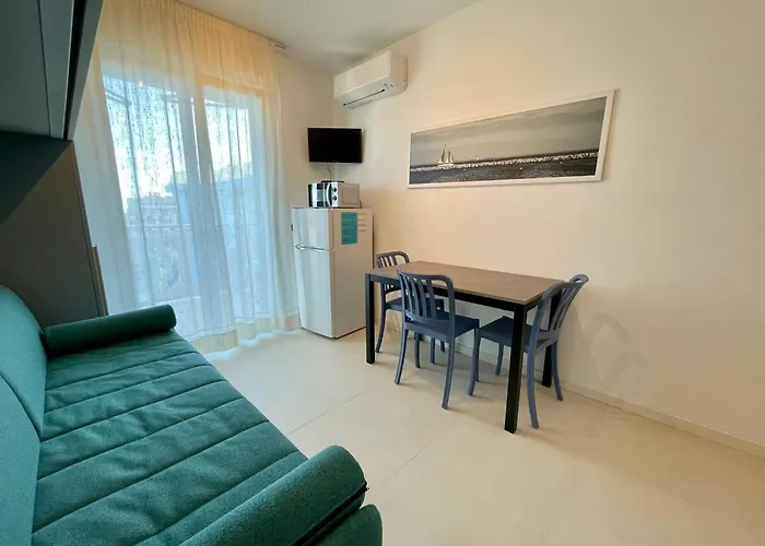 Modern With Shared Pool Appartement