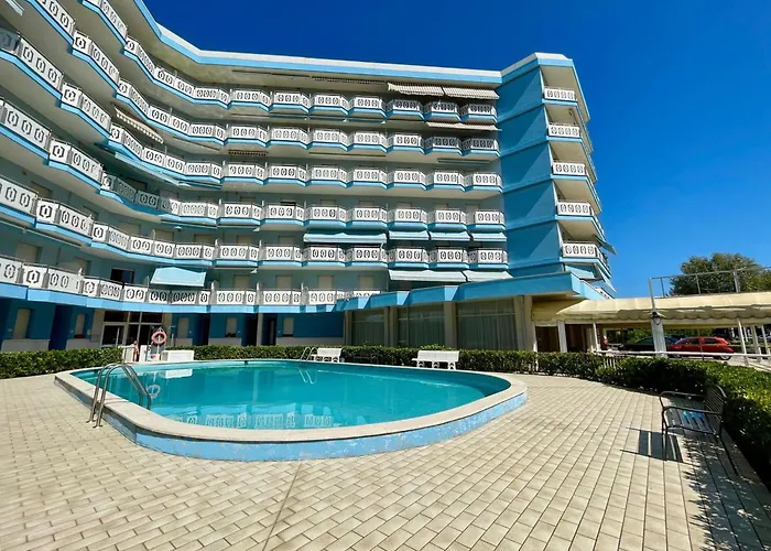 Appartement Modern With Shared Pool *